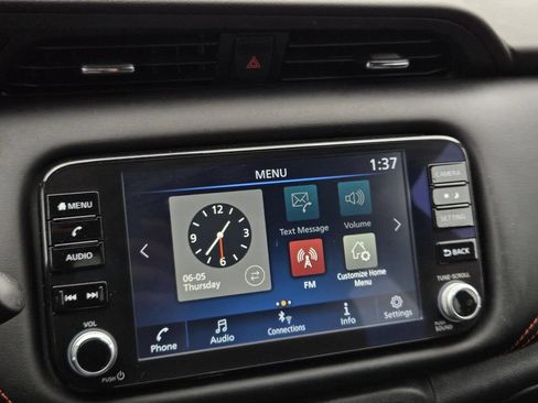 Certified 2023 Nissan Kicks SR FWD image 20