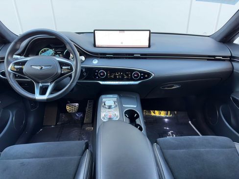 Used 2022 Genesis GV70 3.5T Sport w/ Sport Prestige Package image 13