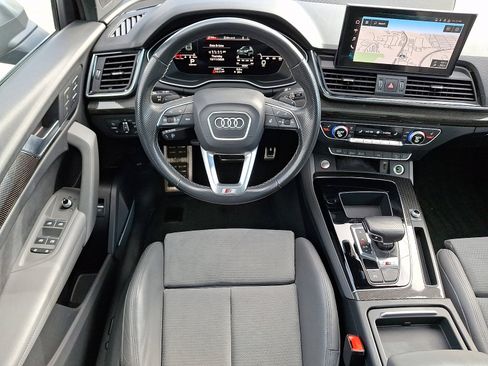 Used 2022 Audi SQ5 Premium Plus w/ Premium Plus Package image 12
