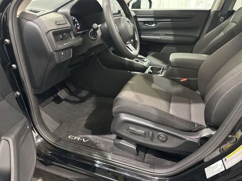 Used 2024 Honda CR-V EX image 9