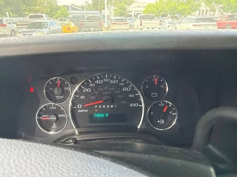 Used 2022 Chevrolet Express 2500 w/ Driver Convenience Package RWD image 1