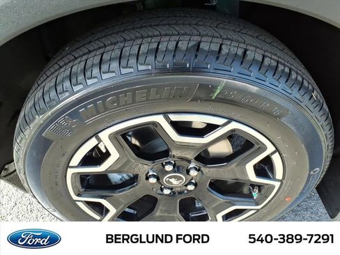 New 2025 Ford Bronco Sport Outer Banks w/ Outer Banks Tech Package+ image 11