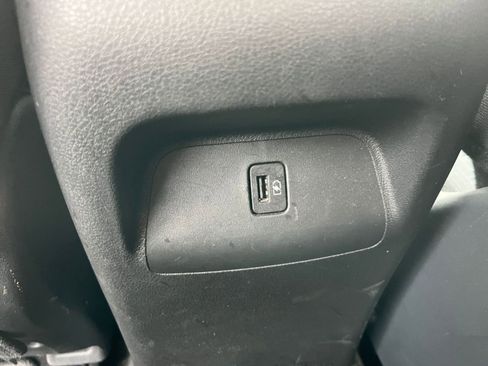 Used 2023 Nissan Sentra SV image 23