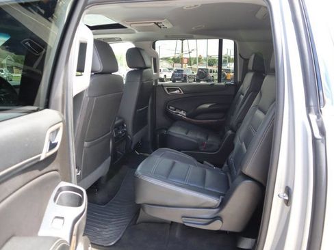 Used 2018 GMC Yukon XL Denali w/ Denali Ultimate Package AWD/4WD image 17