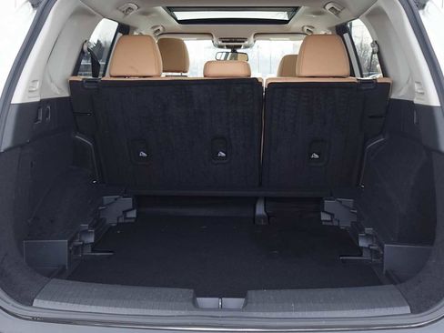 Used 2021 Nissan Rogue Platinum image 12