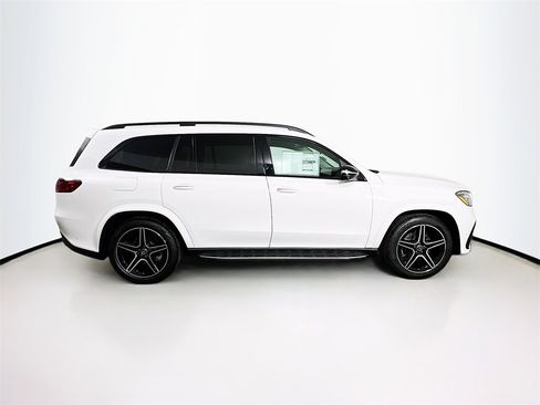 New 2025 Mercedes-Benz GLS 450 4MATIC image 8