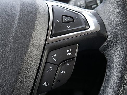 Used 2024 Ford Edge SEL w/ Convenience Package image 31