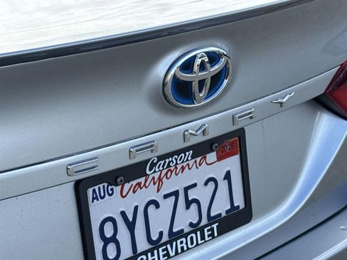 Used 2021 Toyota Camry SE image 28