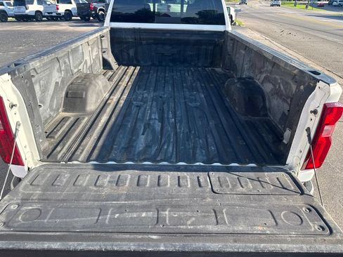Used 2022 Chevrolet Silverado 3500 LT w/ All Star Edition AWD/4WD image 17