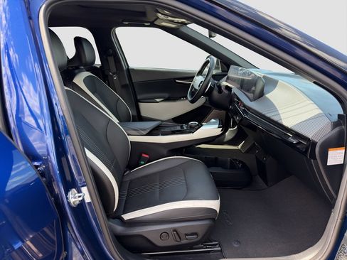 Used 2022 Kia EV6 GT-Line AWD/4WD image 28