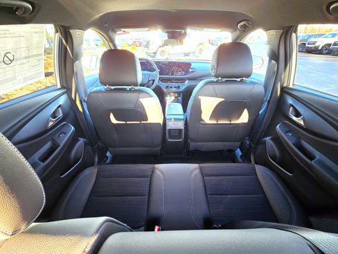 New 2026 Buick Envista Preferred w/ Convenience II Package image 16