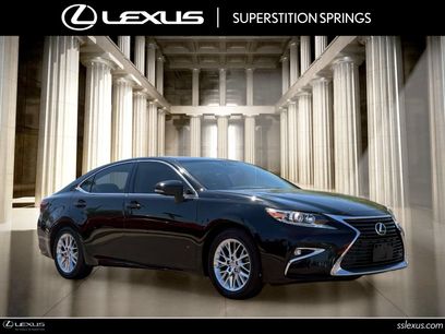 Used 2016 Lexus ES 350 w/ Navigation System Package