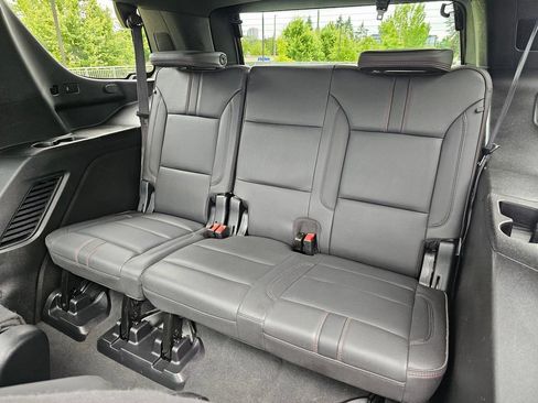 Used 2024 Chevrolet Tahoe RST w/ Luxury Package AWD/4WD image 18
