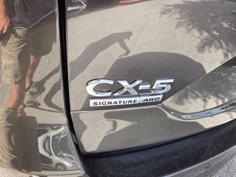 Certified 2023 MAZDA CX-5 Signature AWD/4WD image 11
