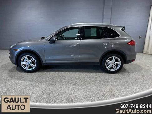 Used 2014 Porsche Cayenne S AWD/4WD image 5