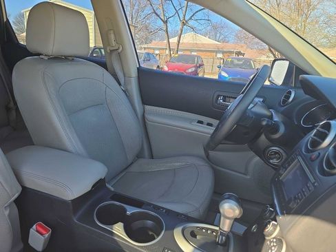 Used 2012 Nissan Rogue SL image 23