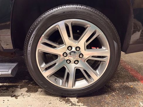 Used 2016 Cadillac Escalade ESV Premium image 24