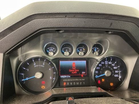 Used 2011 Ford F350 Lariat w/ Chrome Pkg image 10