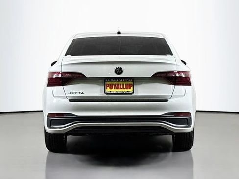 Certified 2023 Volkswagen Jetta Sport FWD image 6