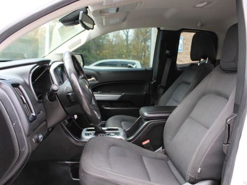 Used 2022 Chevrolet Colorado LT w/ Fleet Safety Package RWD image 11