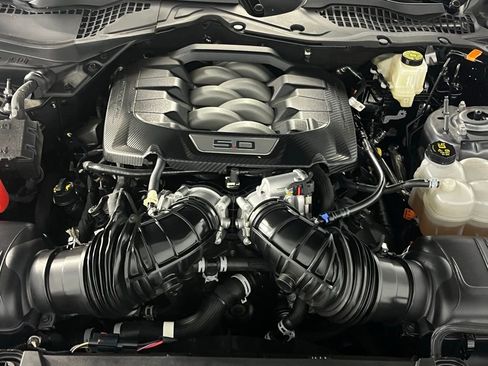 Used 2024 Ford Mustang GT Premium image 27