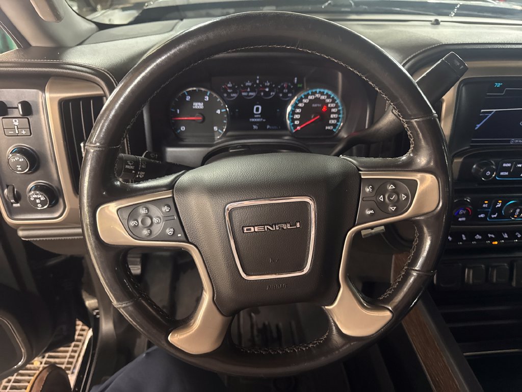 Used 2018 GMC Sierra 2500 Denali w/ Duramax Plus Package AWD/4WD image 20