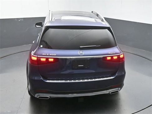 New 2026 Mercedes-Benz GLS 450 4MATIC image 47