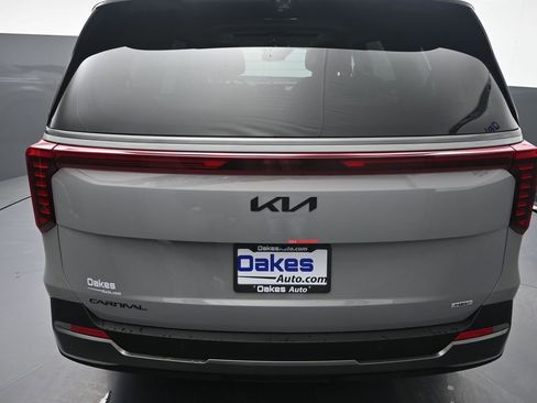 New 2026 Kia Carnival SX Prestige FWD image 36