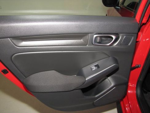 Certified 2024 Honda Civic Sport image 13