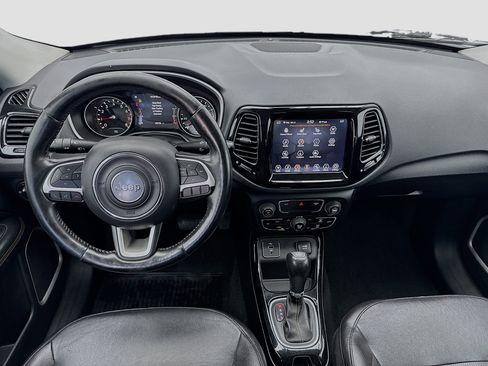 Used 2020 Jeep Compass Limited image 14