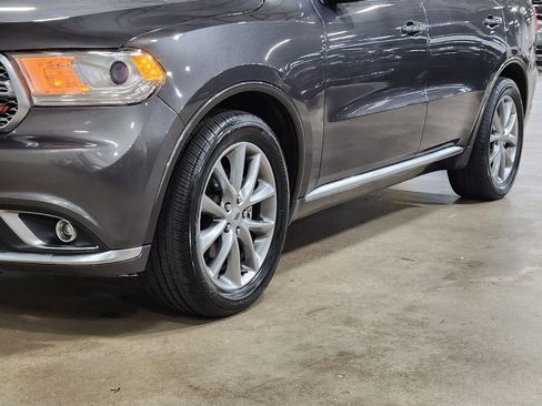 Used 2020 Dodge Durango SXT image 17