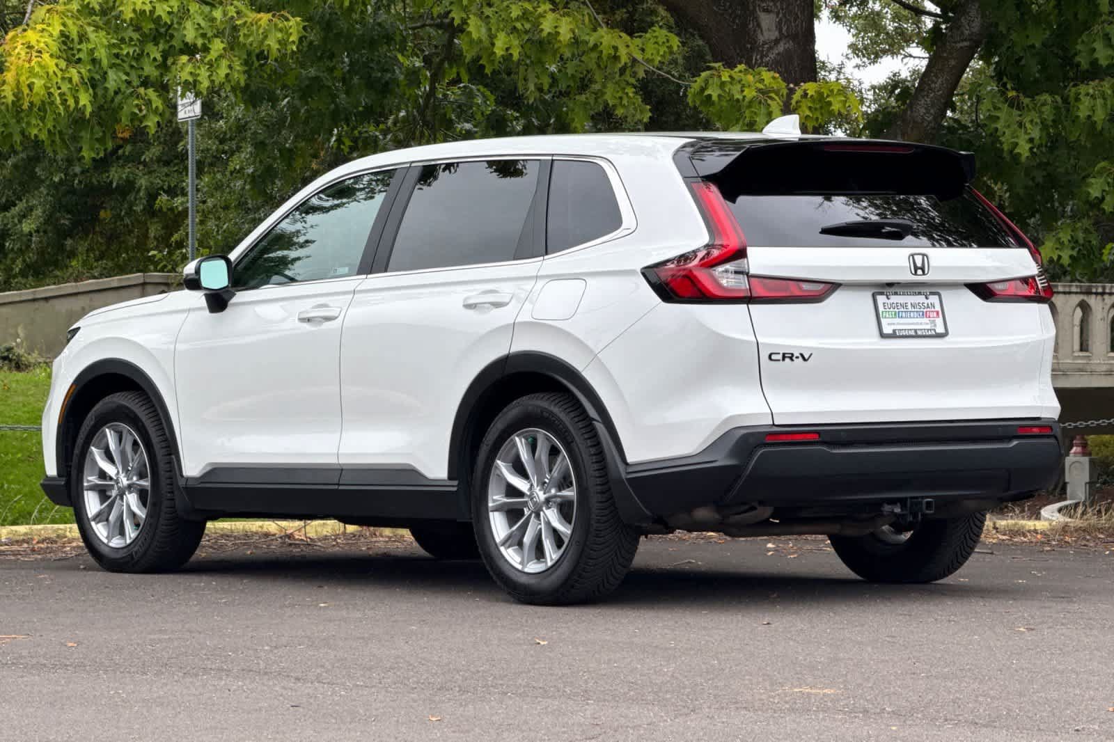 Used 2023 Honda CR-V EX-L image 6