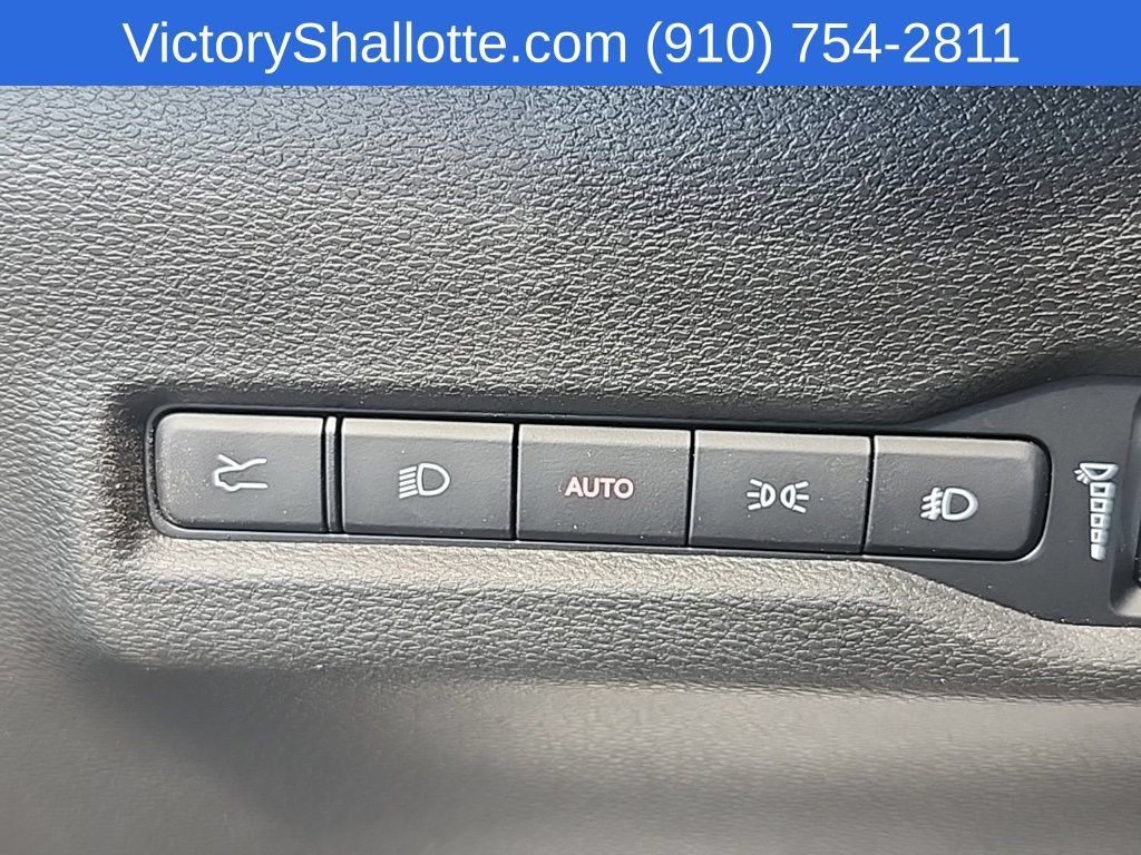 Used 2024 Jeep Wagoneer Launch Edition AWD/4WD image 16