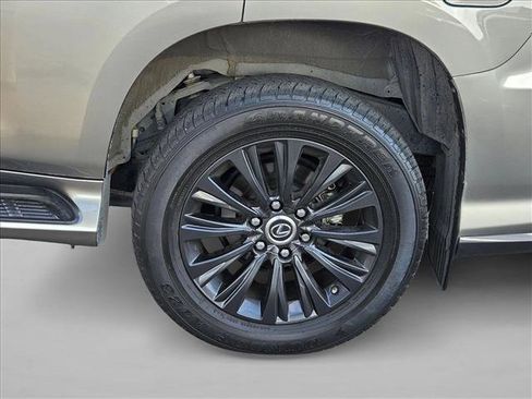 Used 2023 Lexus GX 460 Luxury image 27