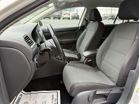 Used 2013 Volkswagen Jetta S FWD image 10