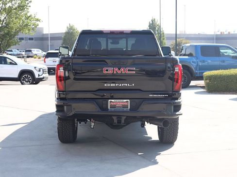 New 2026 GMC Sierra 3500 Denali w/ Denali Reserve Package AWD/4WD image 5