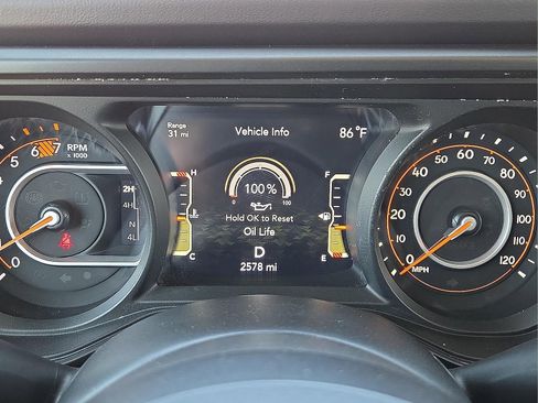 Used 2025 Jeep Wrangler Unlimited Rubicon image 23