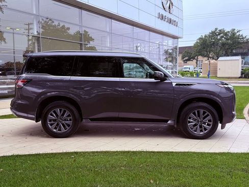 Certified 2026 INFINITI QX80 Pure AWD/4WD image 5