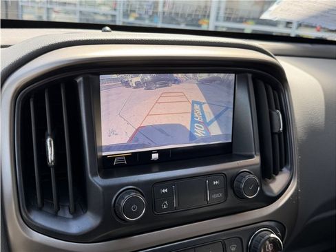 Used 2019 Chevrolet Colorado Z71 AWD/4WD image 47