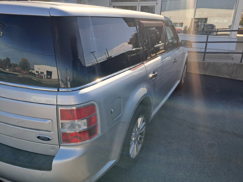 Used 2015 Ford Flex SEL w/ Equipment Group 202A FWD image 7