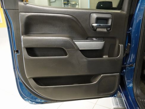 Used 2018 Chevrolet Silverado 1500 LT w/ All Star Edition image 24