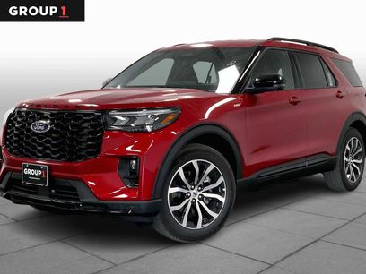 New 2025 Ford Explorer ST-Line w/ Premium Package
