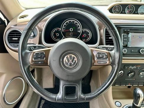 Used 2014 Volkswagen Beetle TDI FWD image 30