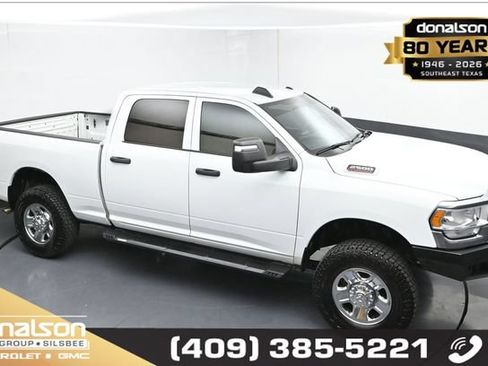 Used 2024 RAM 2500 Tradesman w/ Chrome Appearance Group AWD/4WD image 16