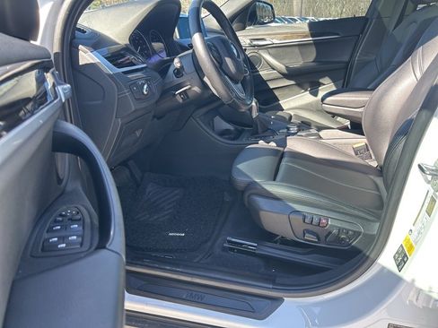Used 2019 BMW X2 xDrive28i image 9