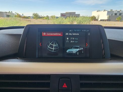 Used 2018 BMW 320i Sedan w/ Convenience Package image 33