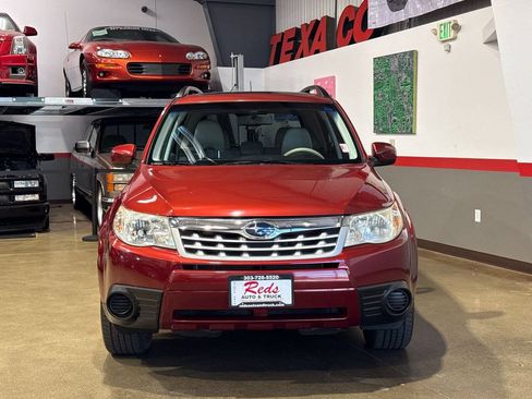 Used 2011 Subaru Forester 2.5X Premium w/ All-Weather Pkg AWD/4WD image 36