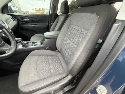 Certified 2024 Chevrolet Equinox LT FWD image 32
