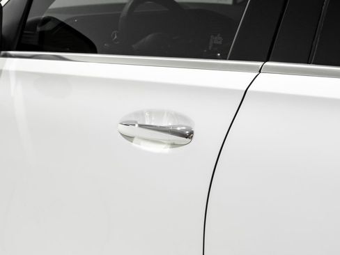 Used 2024 Mercedes-Benz GLS 450 4MATIC image 38