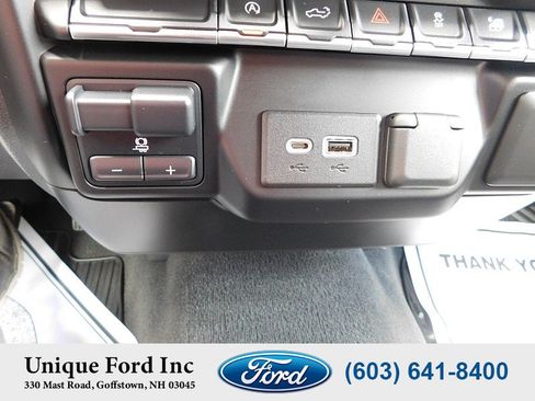 Used 2021 GMC Sierra 1500 SLE AWD/4WD image 28
